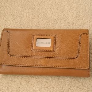 Michael Kors wallet